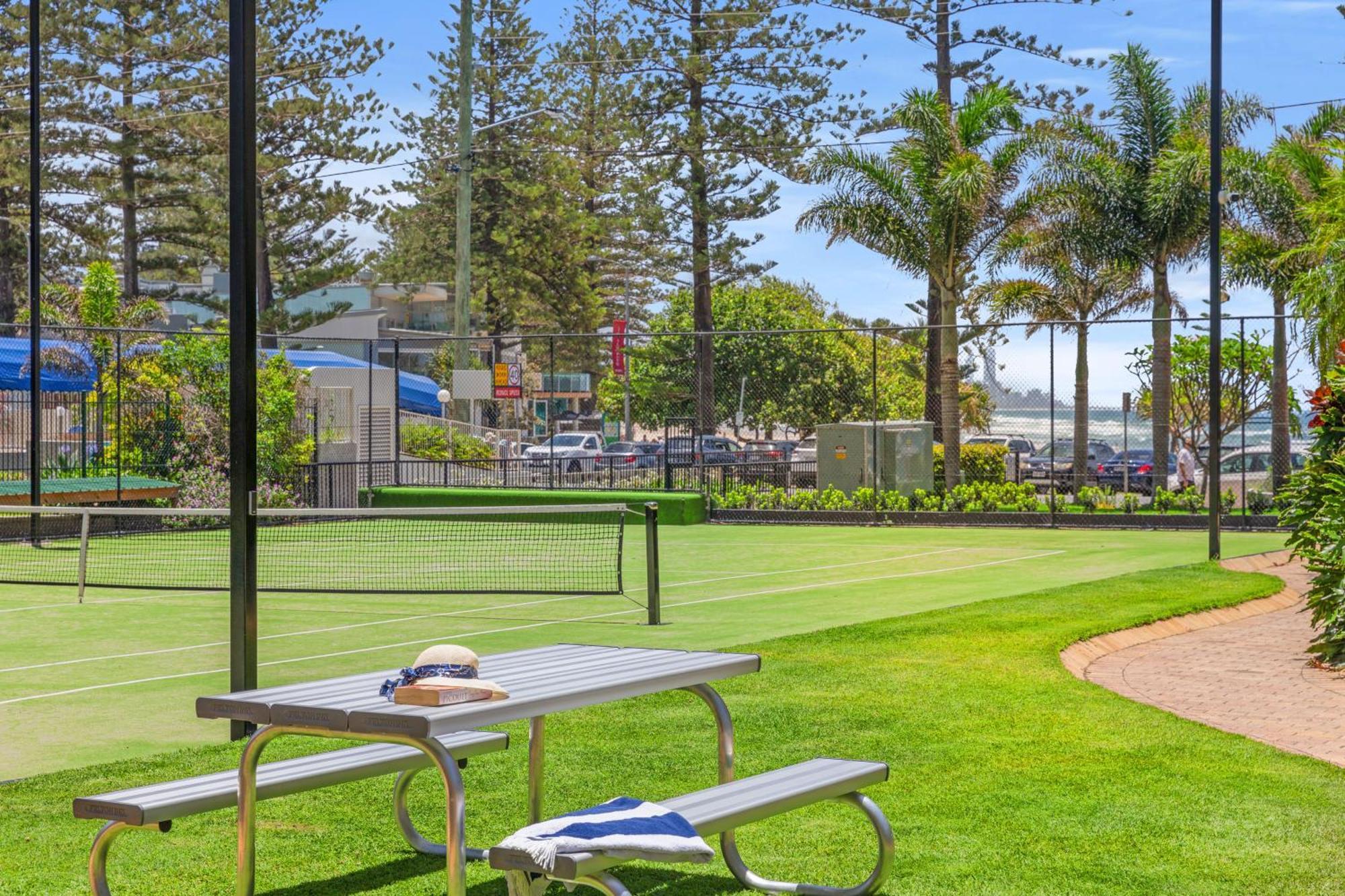 Burleigh Beach Tower Гоулд Коуст Екстериор снимка