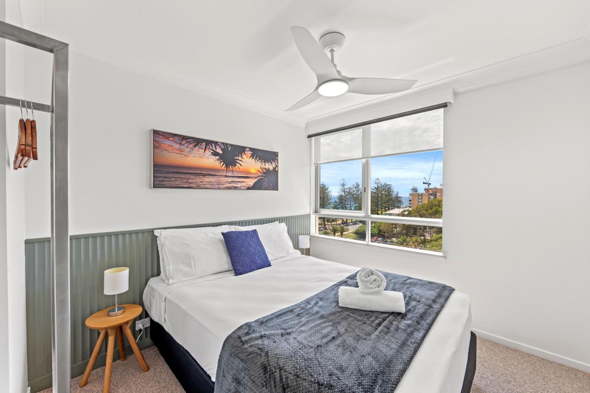 Burleigh Beach Tower Гоулд Коуст Екстериор снимка