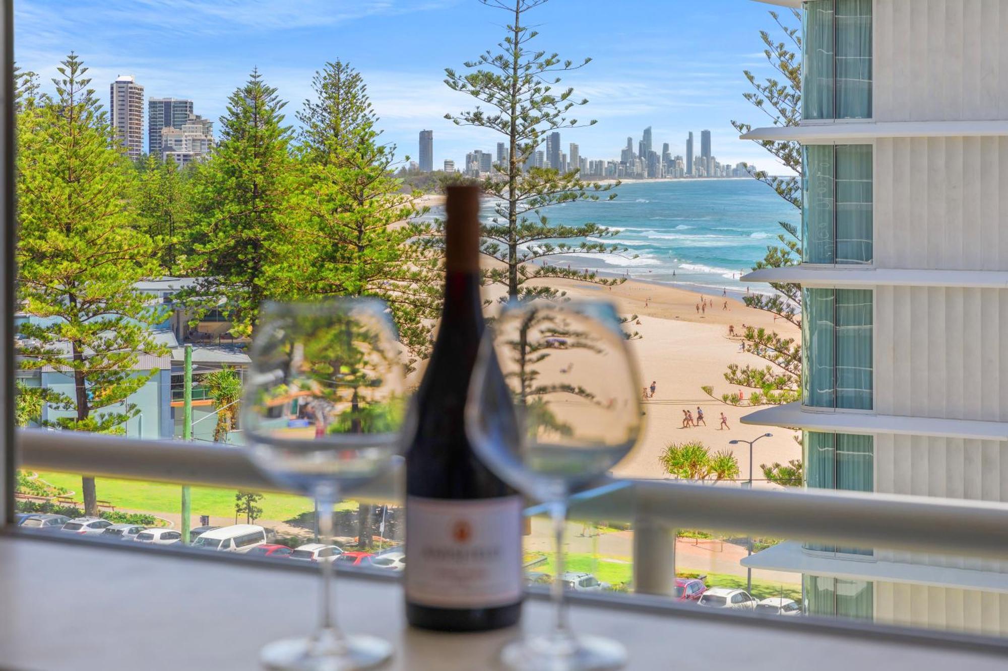 Burleigh Beach Tower Гоулд Коуст Екстериор снимка
