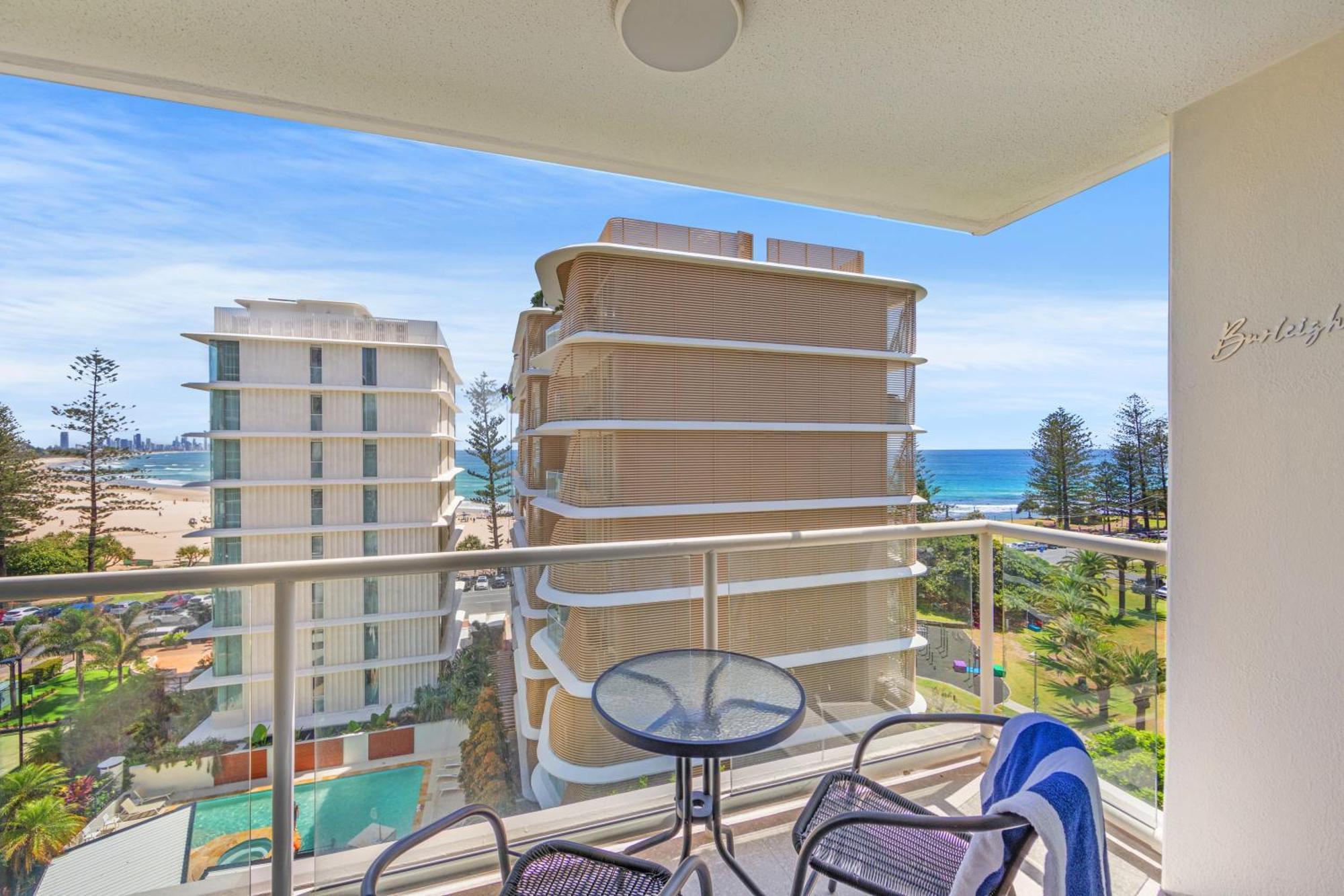 Burleigh Beach Tower Гоулд Коуст Екстериор снимка