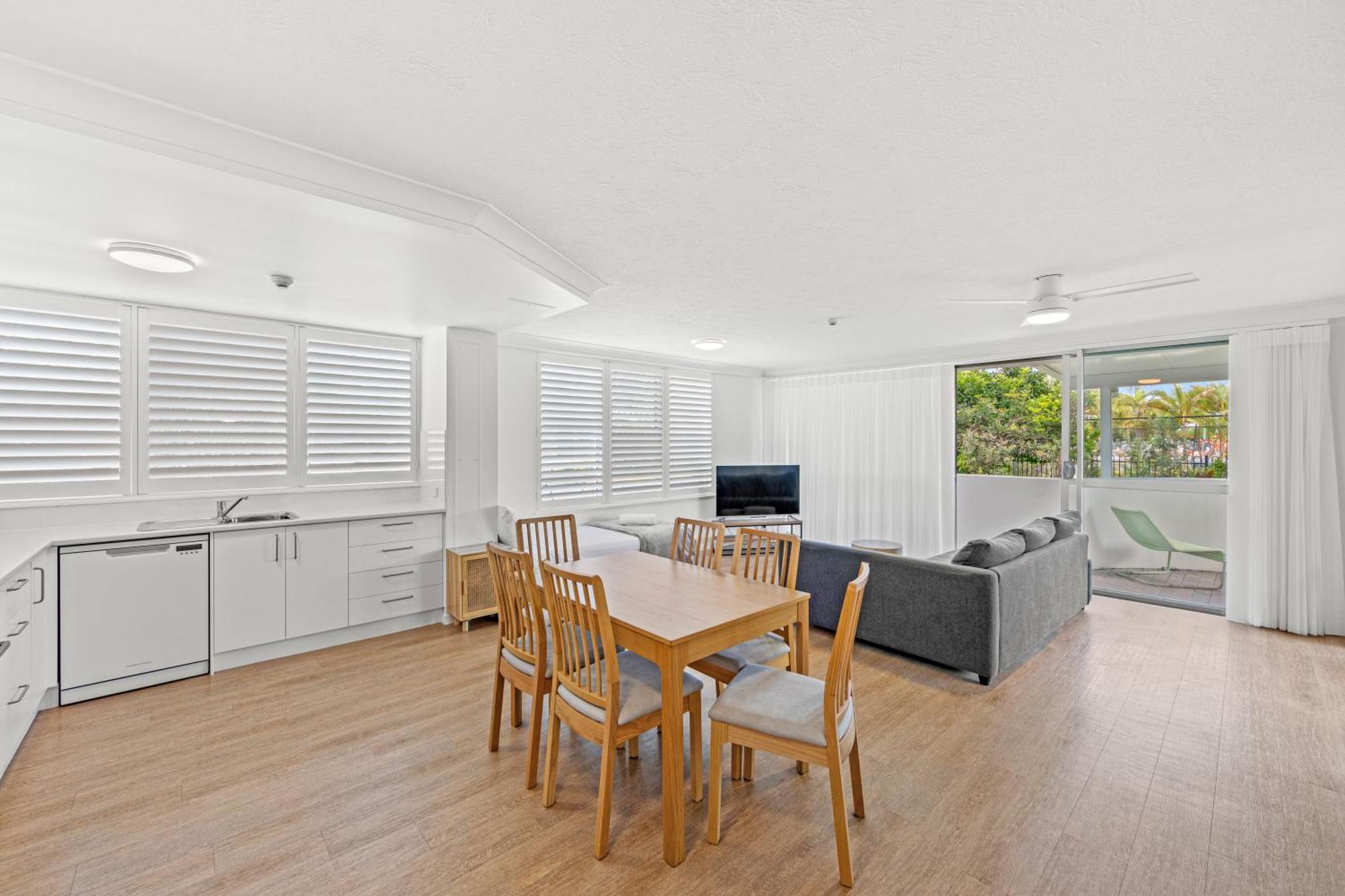 Burleigh Beach Tower Гоулд Коуст Стая снимка